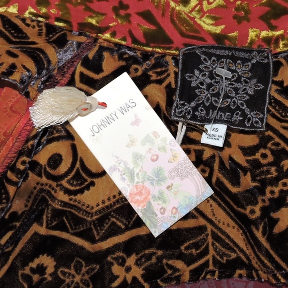 JOHNNY WAS ⚜ WOMEN'S MULTICOLOR SILK FASHION TOP - Picture 5 of 5